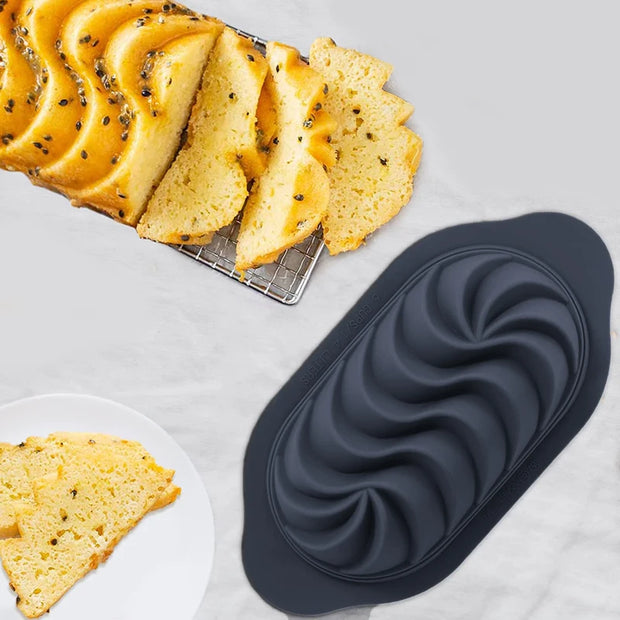 Classic Fluted Silicone Bundt Cake Molds